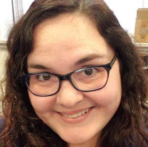 Meet your Posher, Stacy